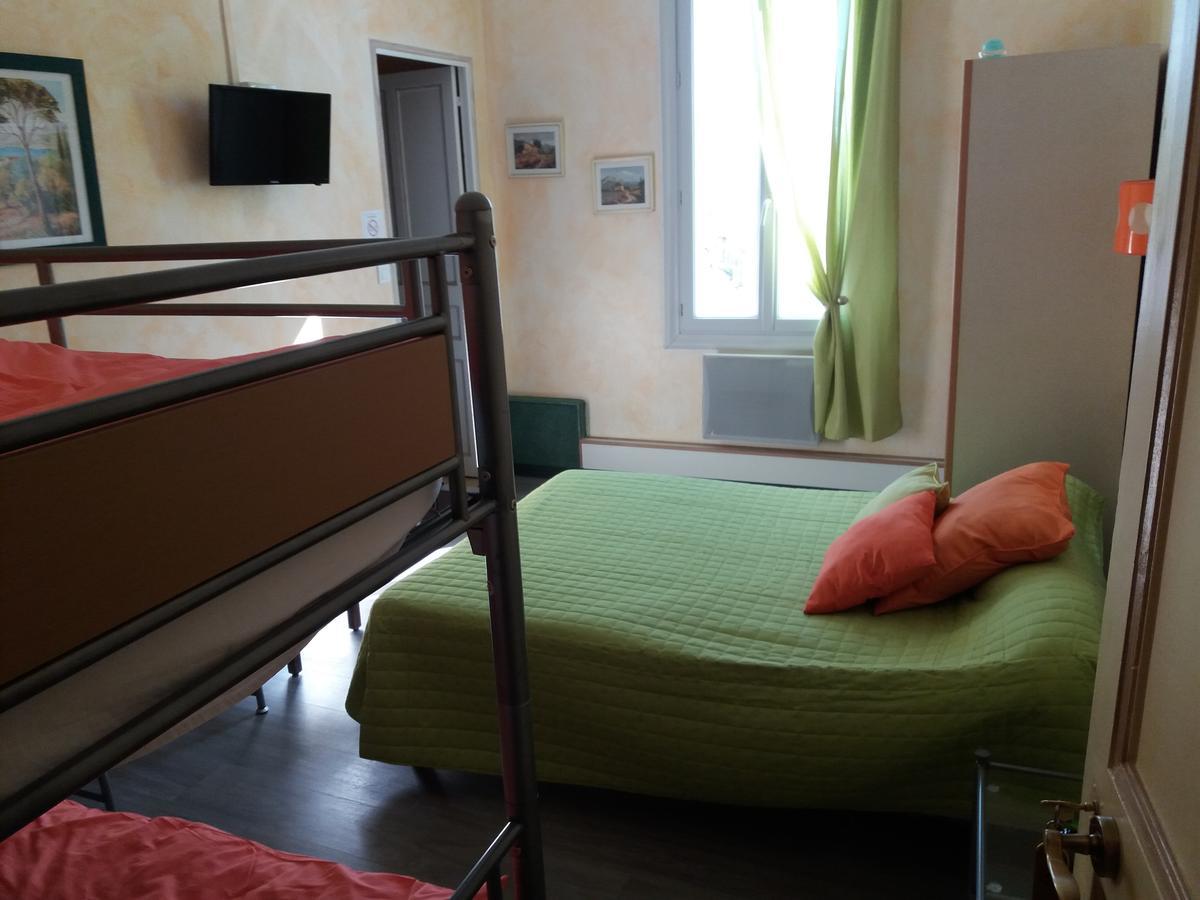 Hotel Le Vauban Entrevaux Extérieur photo